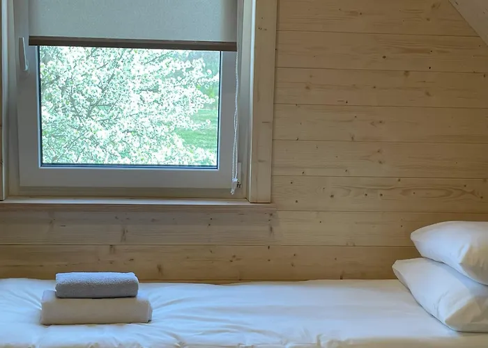 Astroturystyka Izeria Шале